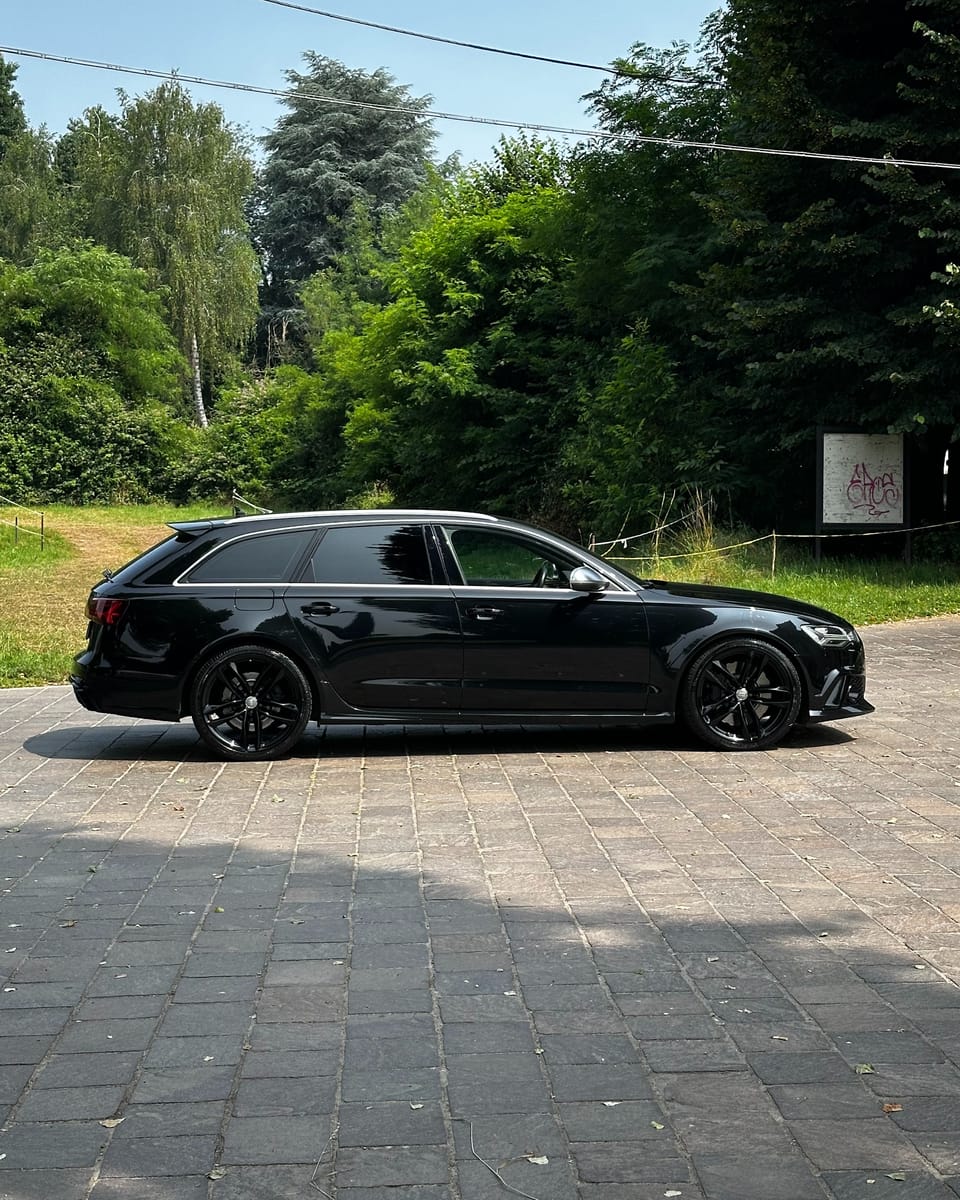 Noleggio Audi RS 6 Avant a Milano — BLN Luxury Rent