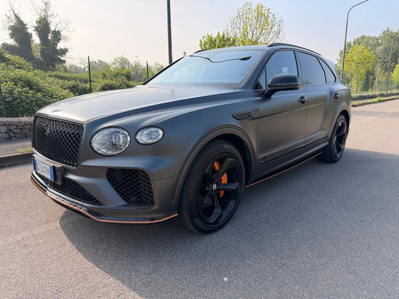 Noleggio Bentley Bentayga S a Milano — BLN Luxury Rent