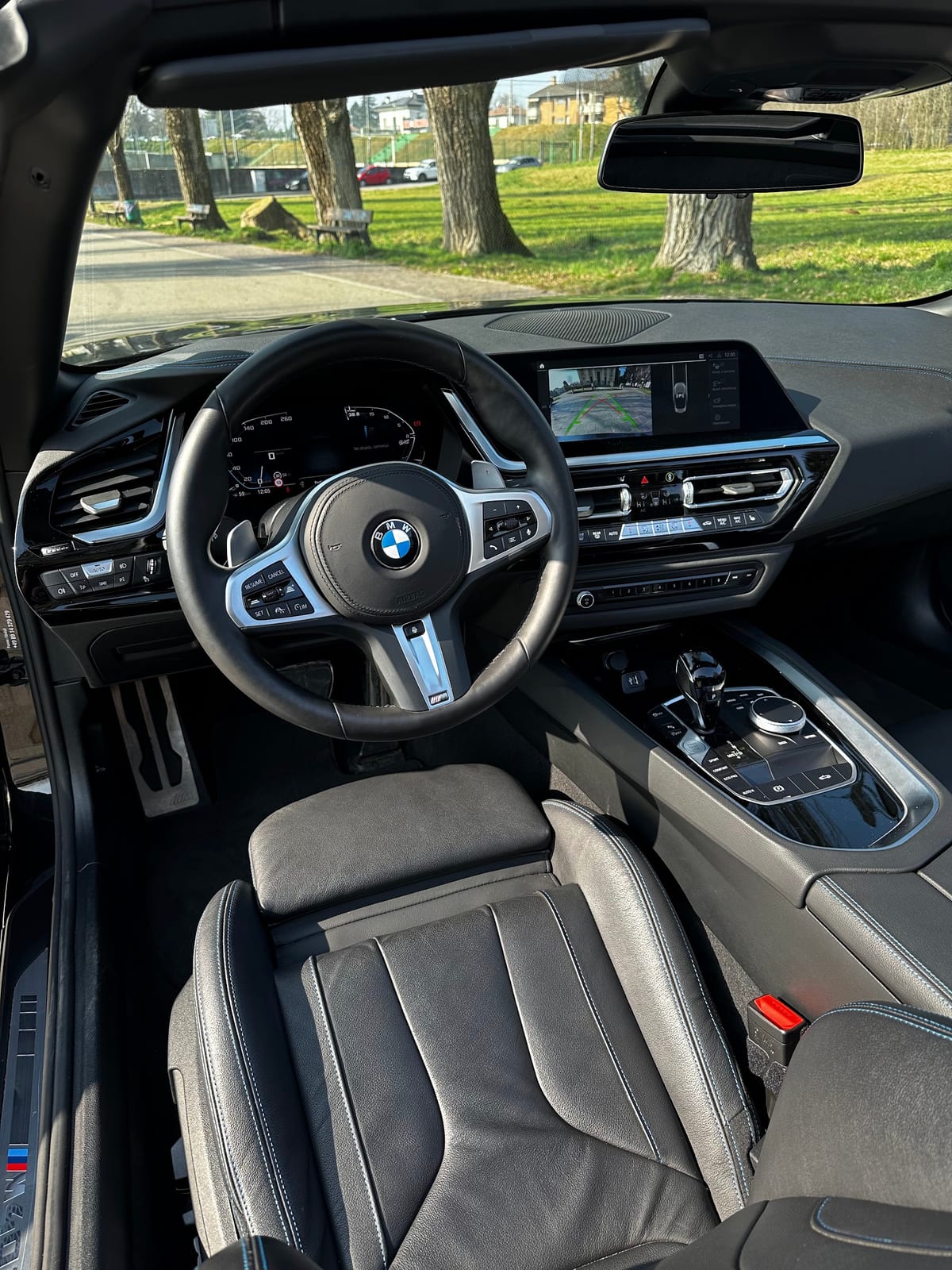Noleggio BMW Z4 M40i a Milano — vista 3 di 3