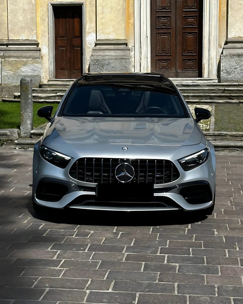 Noleggio Mercedes-AMG A 45 S a Milano — vista 1 di 1